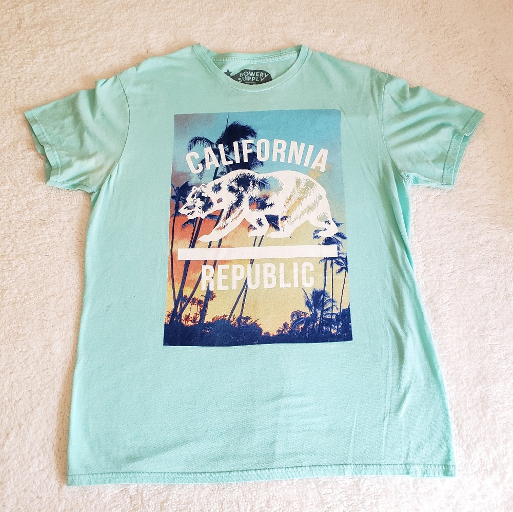 California Republic Mens Crew Neck T-shirt